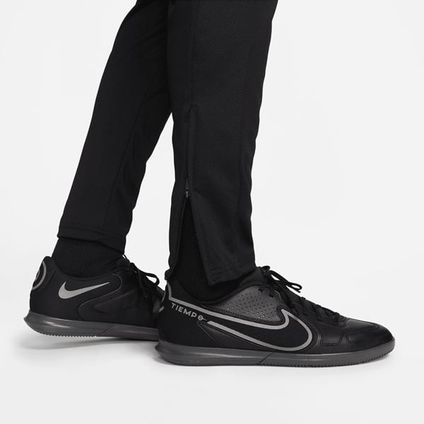 Nike academy hotsell triple black